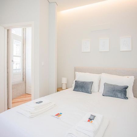 Liiiving In Porto - Aliados Stone Apartment Exterior foto