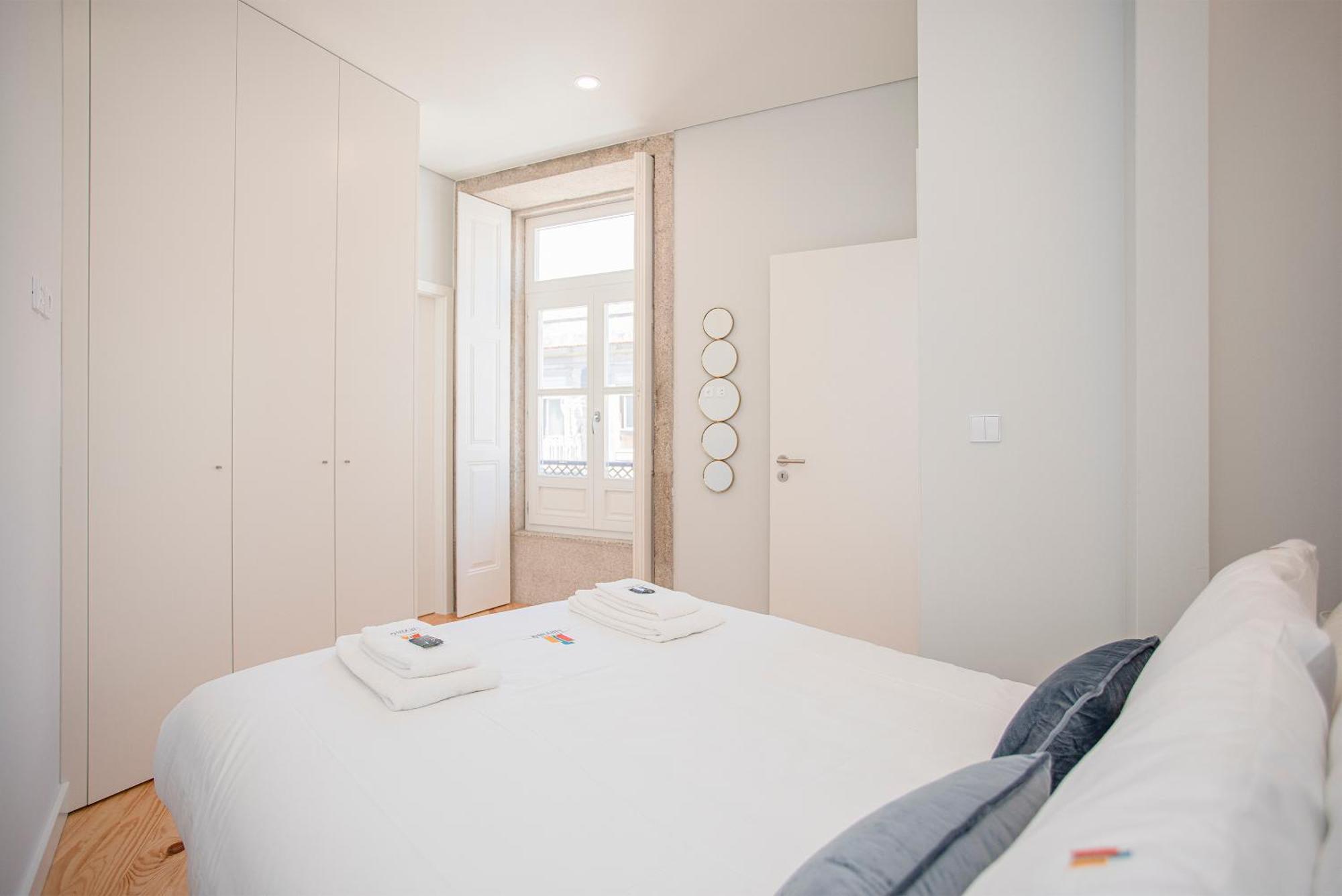 Liiiving In Porto - Aliados Stone Apartment Exterior foto