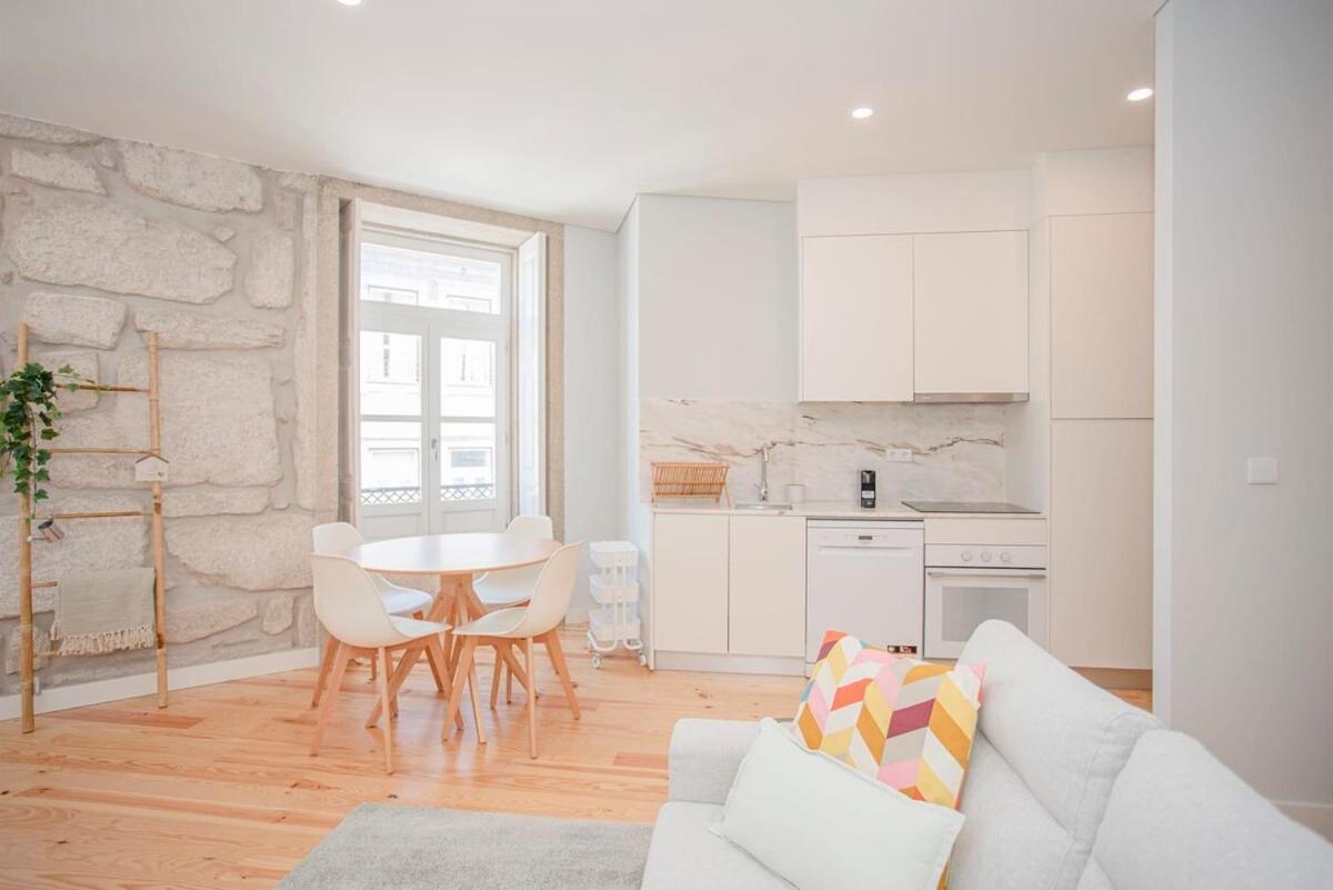Liiiving In Porto - Aliados Stone Apartment Exterior foto